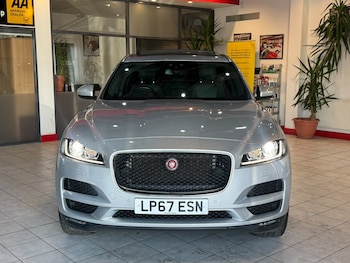 Used Jaguar F-Pace 2018 for sale - 79483298: Photo