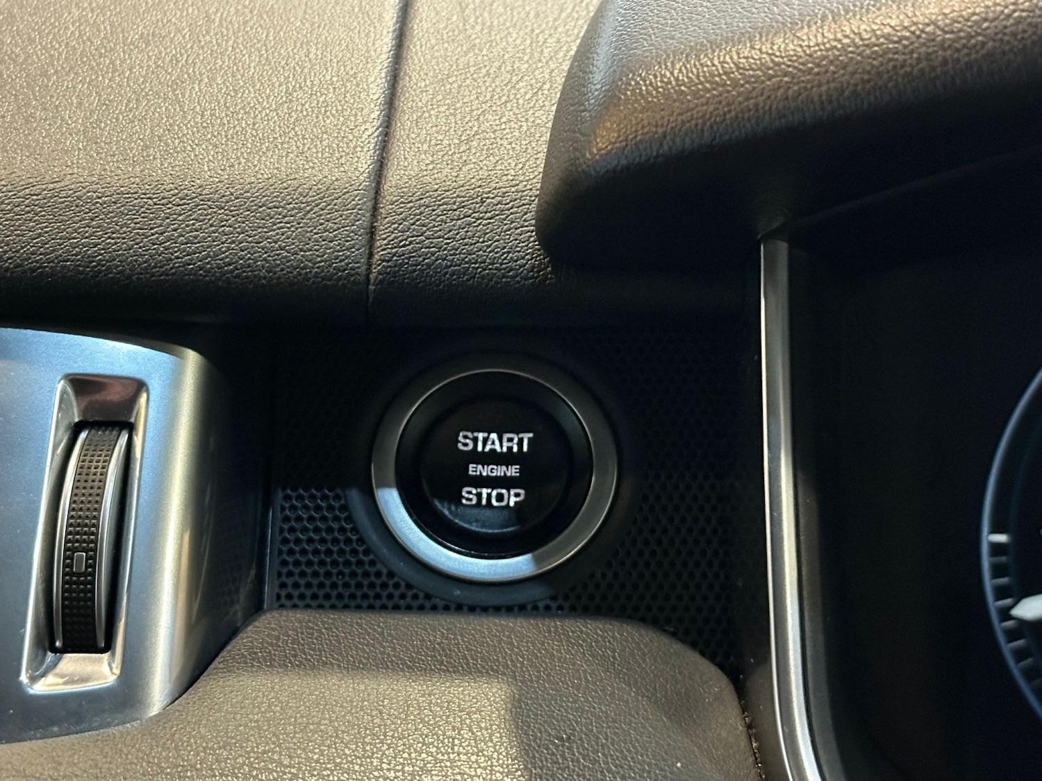 Used Land Rover Range Rover Sport 2014 for sale - 77977046: Photo 26