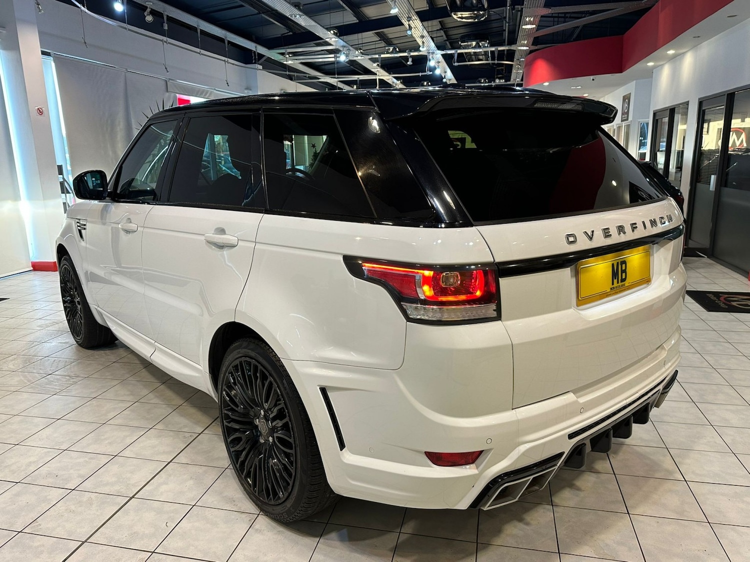 Used Land Rover Range Rover Sport 2014 for sale - 77977046: Photo 5