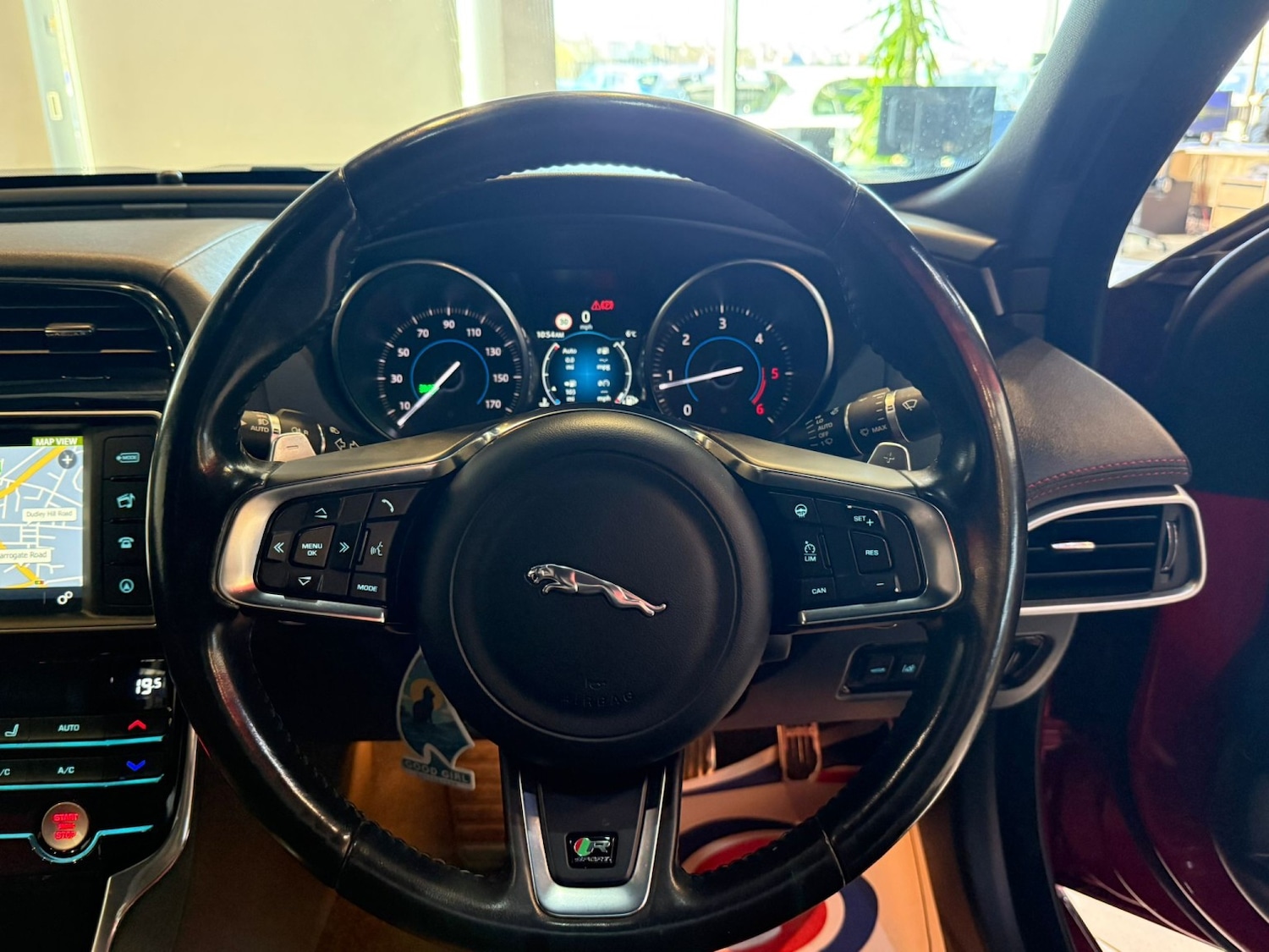 Used Jaguar XE 2017 for sale - 78112057: Photo 17