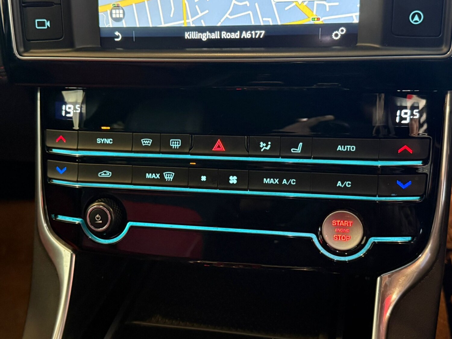 Used Jaguar XE 2017 for sale - 78112057: Photo 24