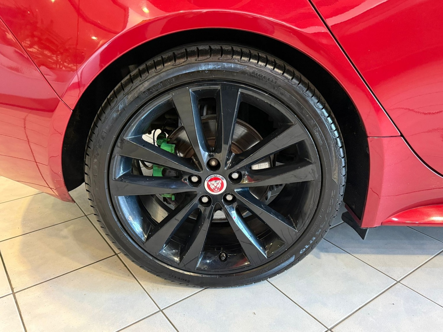 Used Jaguar XE 2017 for sale - 78112057: Photo 32