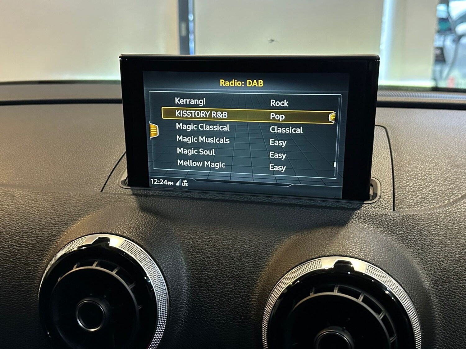 Used Audi A3 2017 for sale - 77370697: Photo 23