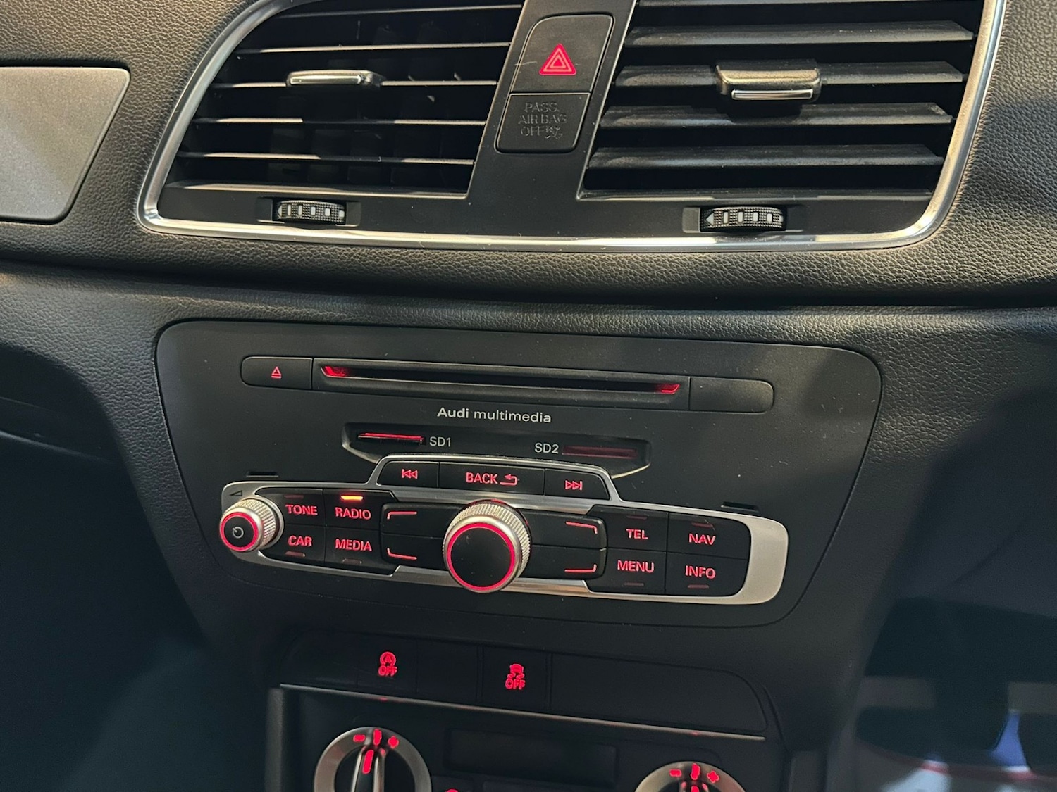 Used Audi Q3 2012 for sale - 76591471: Photo 17