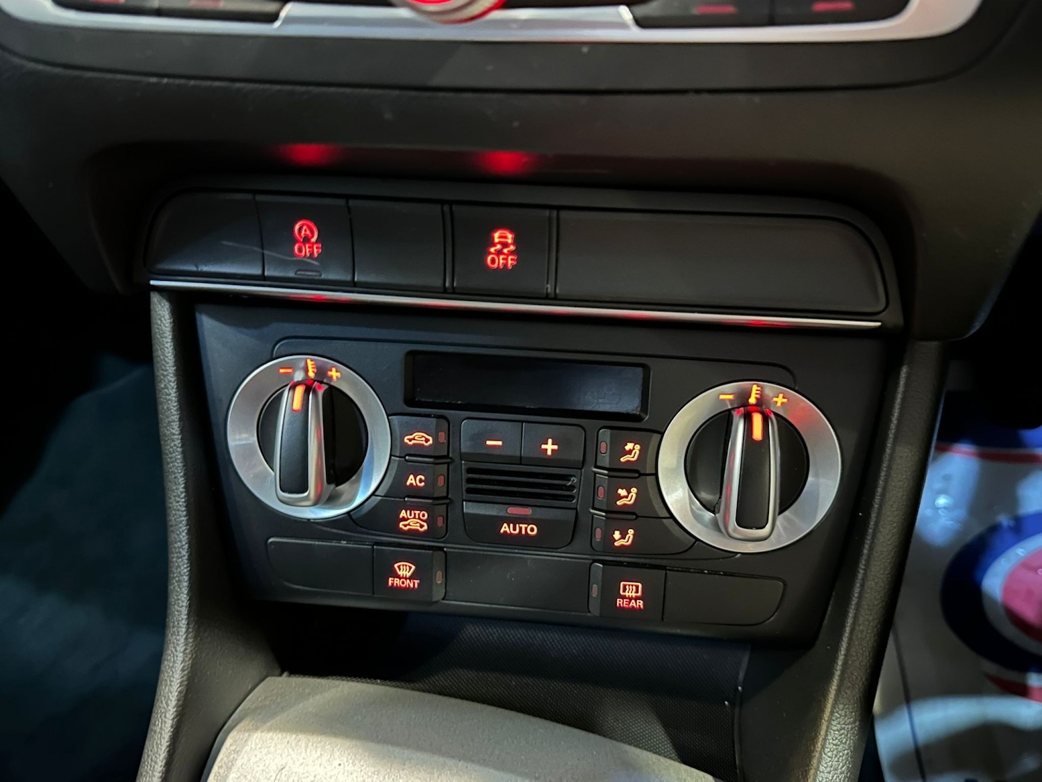 Used Audi Q3 2012 for sale - 76591471: Photo 18