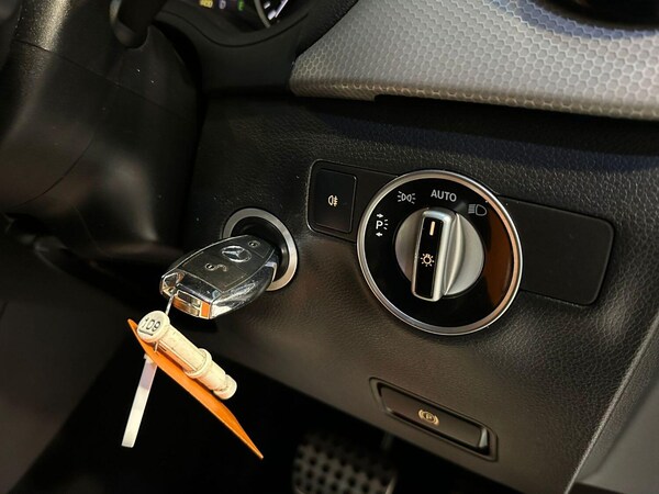 Used Mercedes-Benz B Class 2014 for sale - 76174050: Photo 21