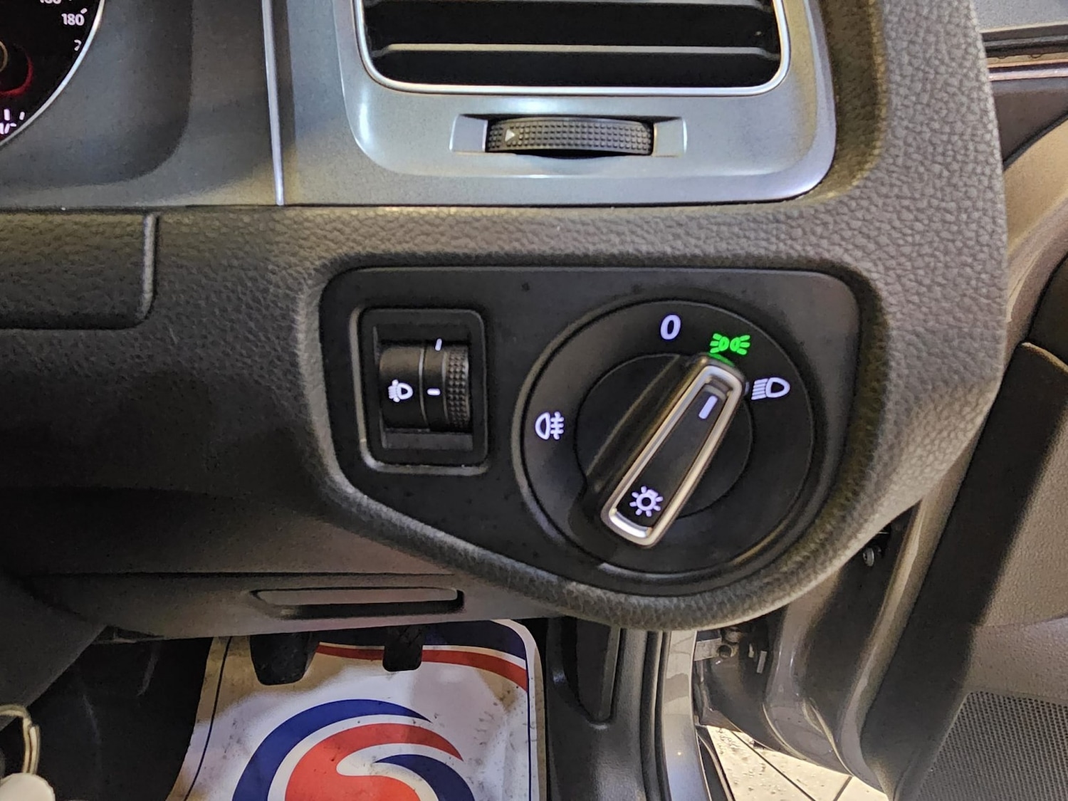 Used Volkswagen Golf 2014 for sale - 77478045: Photo 16