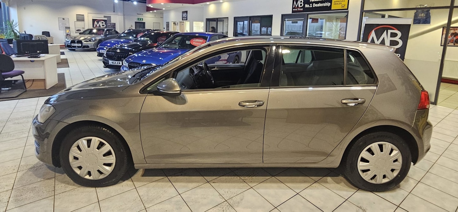 Used Volkswagen Golf 2014 for sale - 77478045: Photo 2