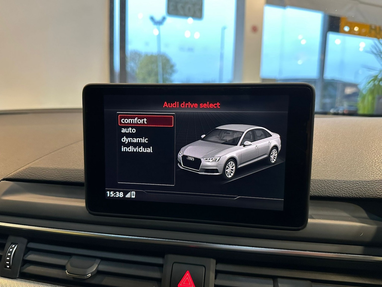 Used Audi A4 2016 for sale - 76588435: Photo 15