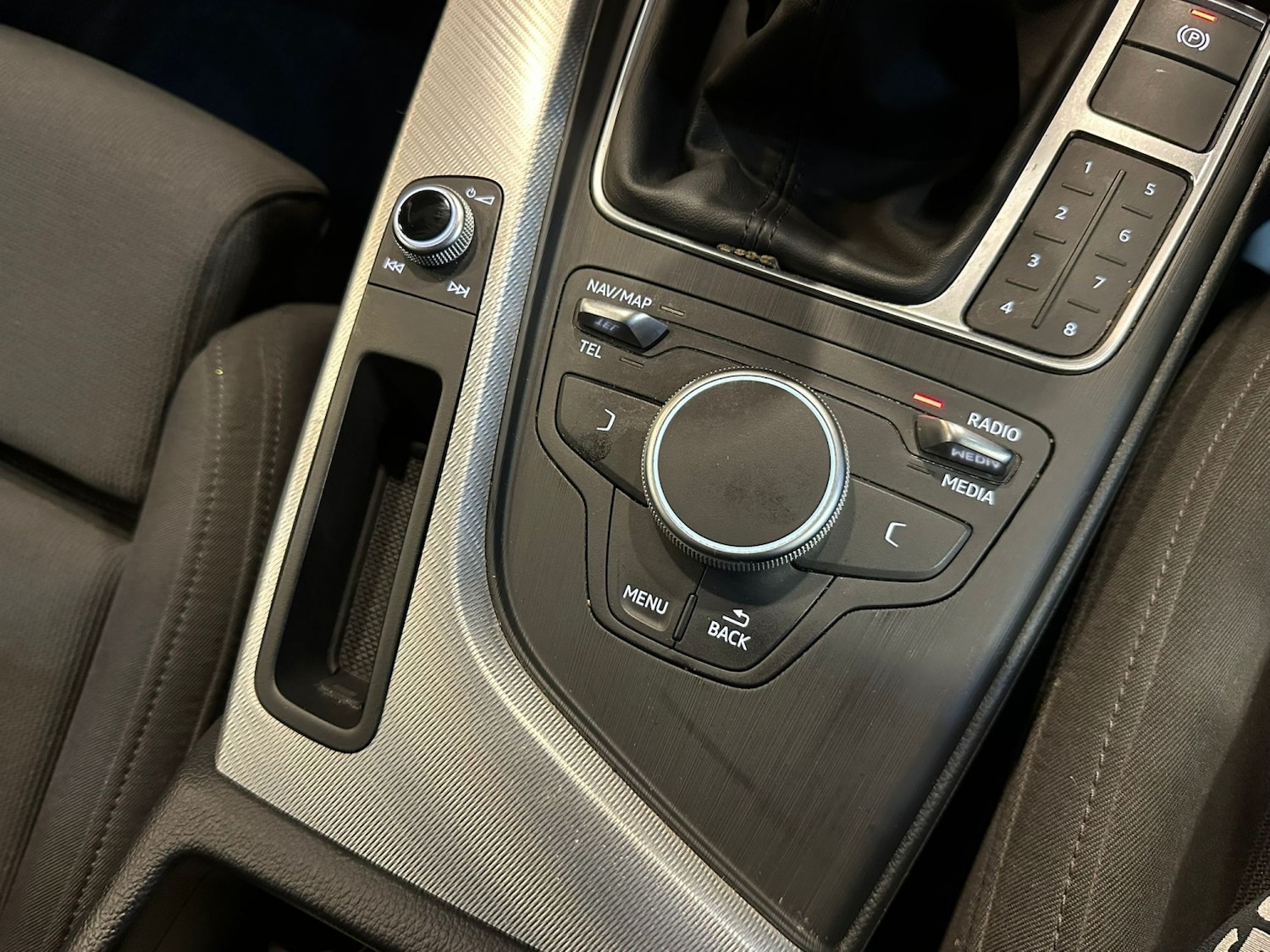 Used Audi A4 2016 for sale - 76588435: Photo 19