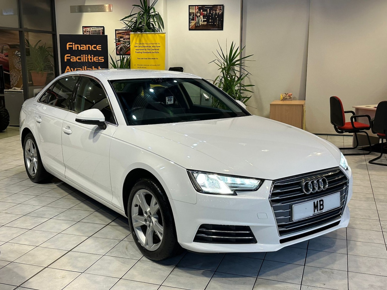 Used Audi A4 2016 for sale - 76588435: Photo 3