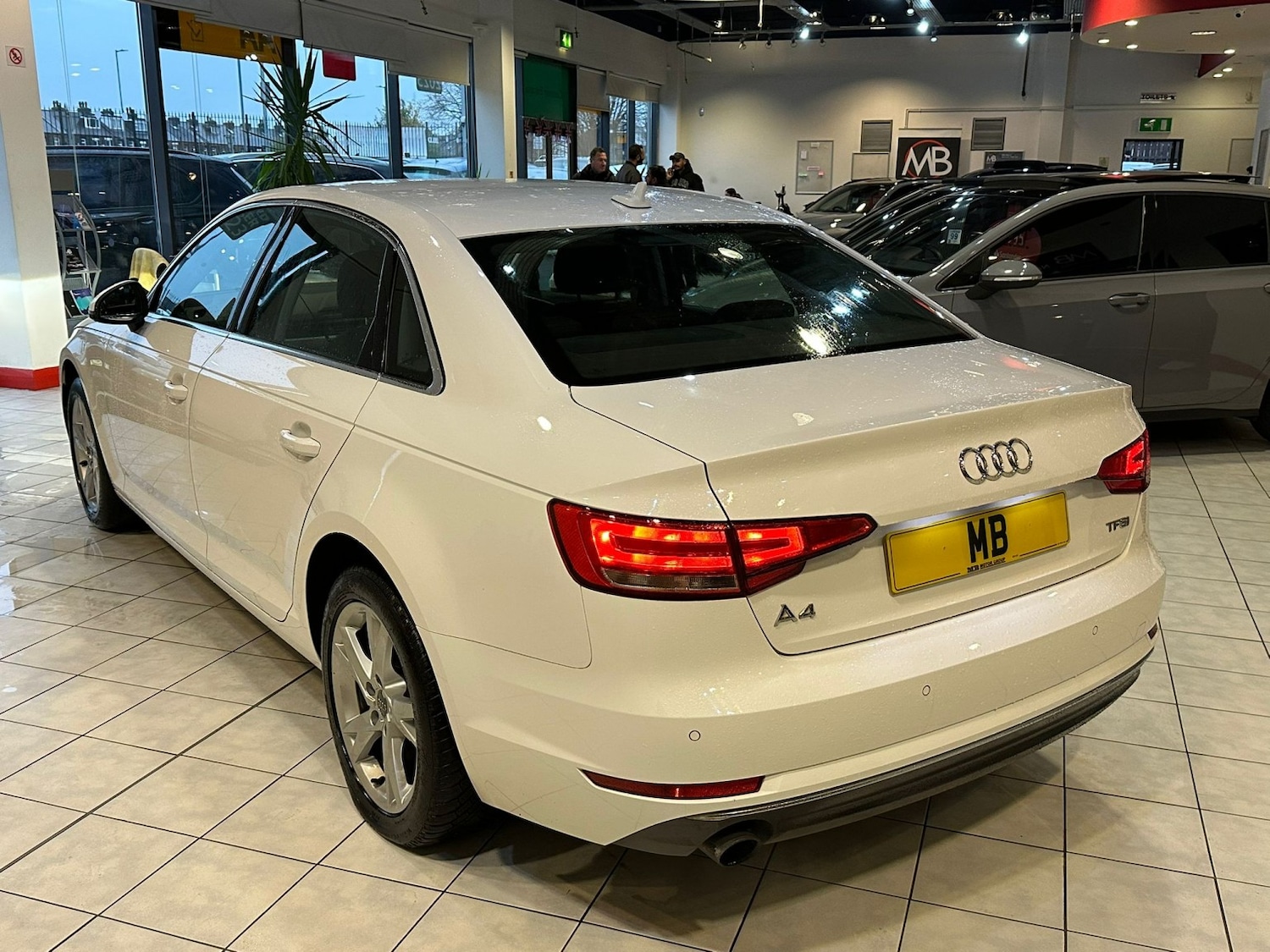 Used Audi A4 2016 for sale - 76588435: Photo 7