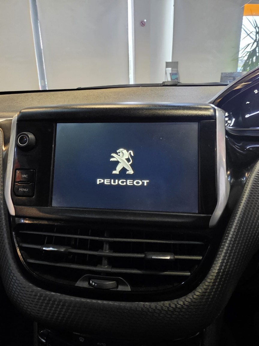 Used Peugeot 2008 2015 for sale - 77118561: Photo 10