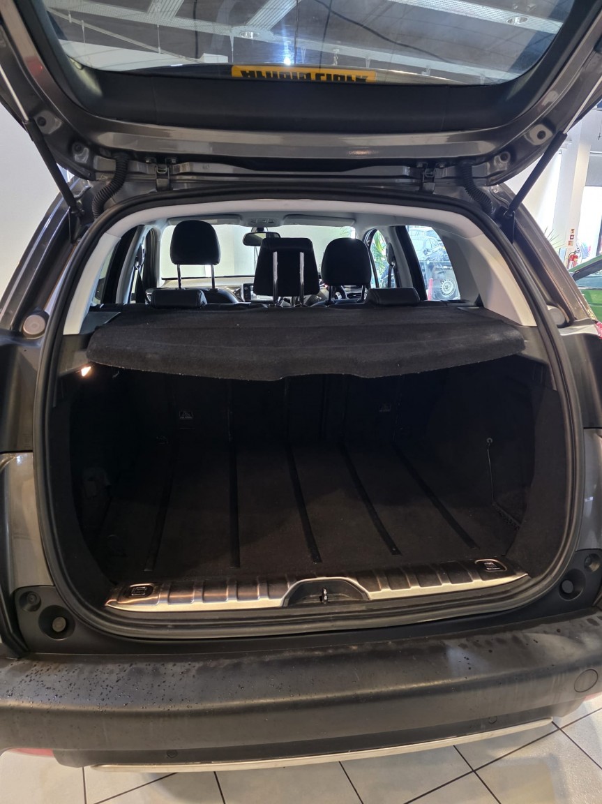 Used Peugeot 2008 2015 for sale - 77118561: Photo 8