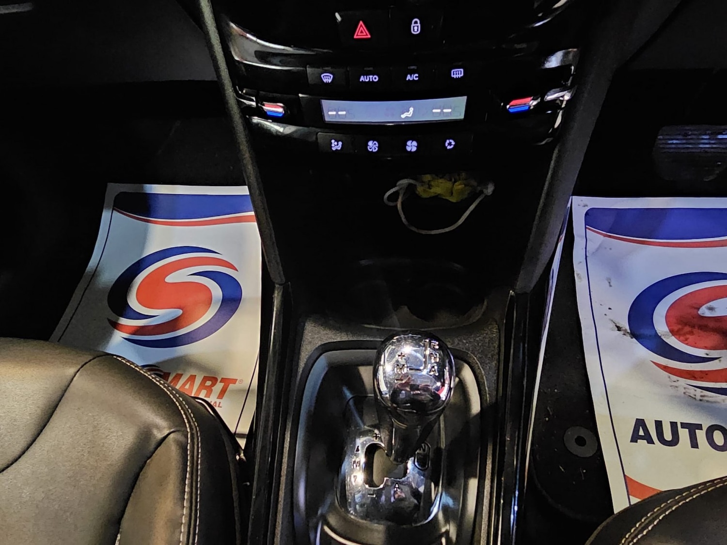 Used Peugeot 2008 2015 for sale - 77595300: Photo 13