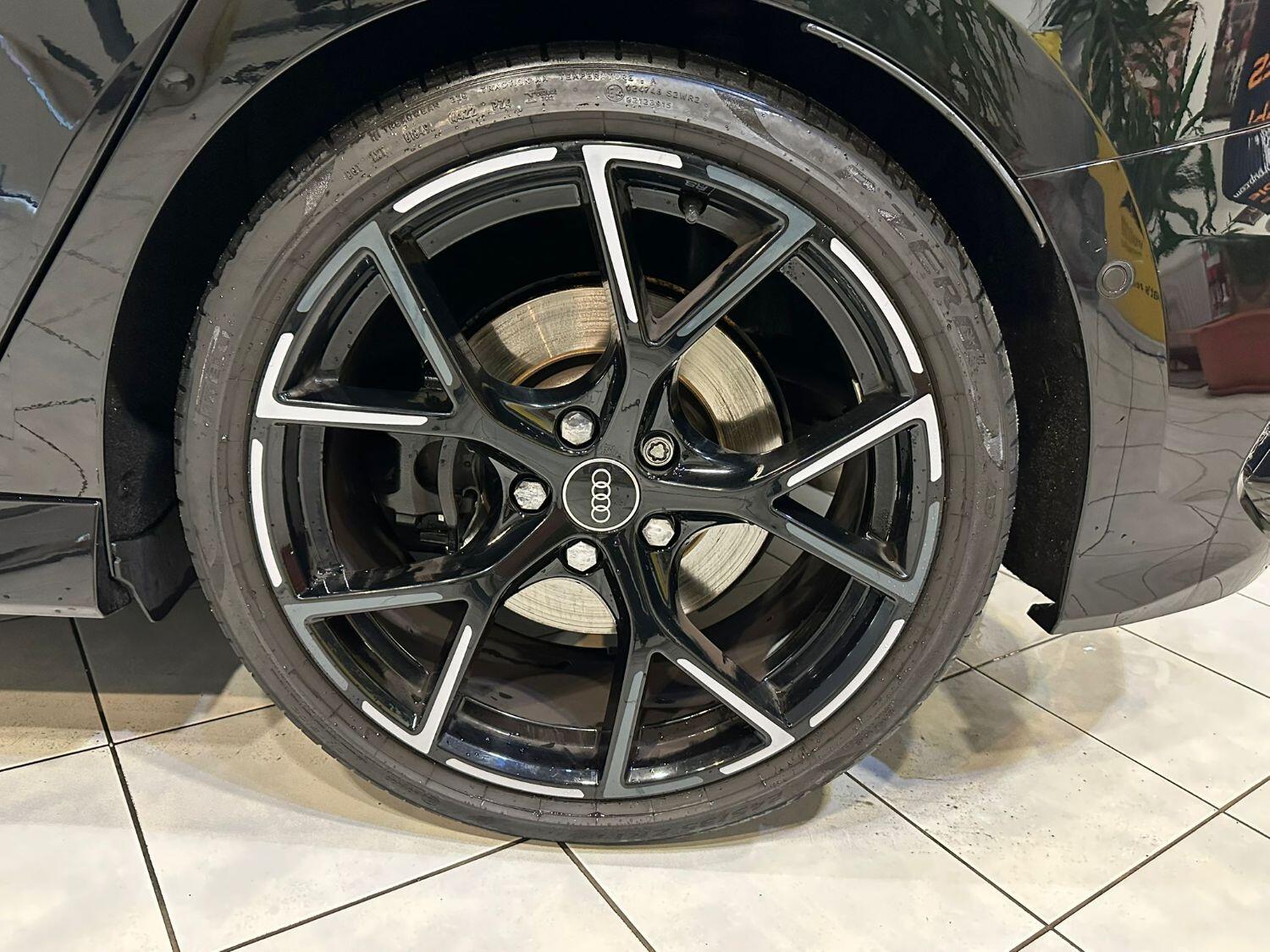 Used Audi RS3 2023 for sale - 76924392: Photo 31