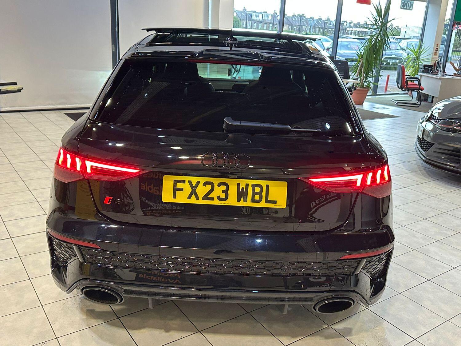 Used Audi RS3 2023 for sale - 76924392: Photo 9