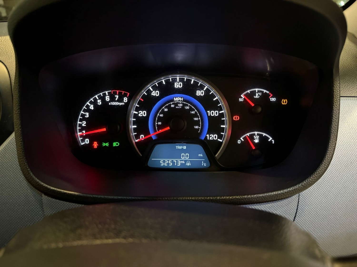 Used Hyundai i10 2015 for sale - 77643757: Photo 18