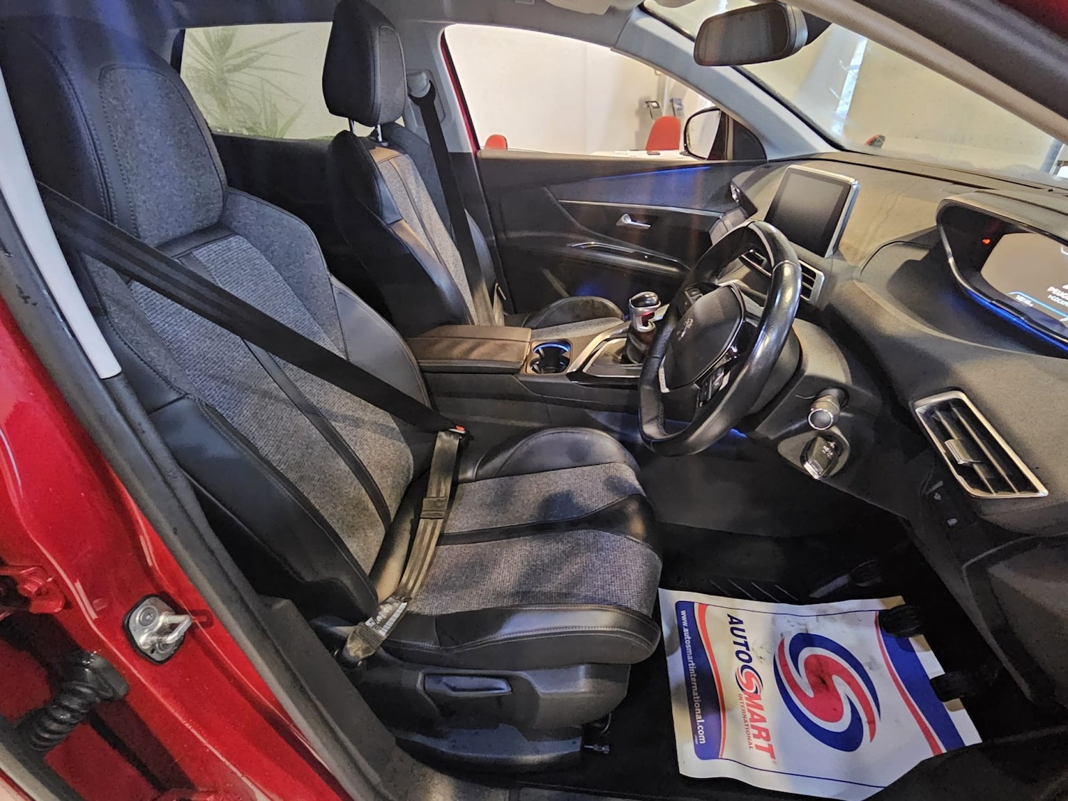 Used Peugeot 3008 2018 for sale - 77084263: Photo 11