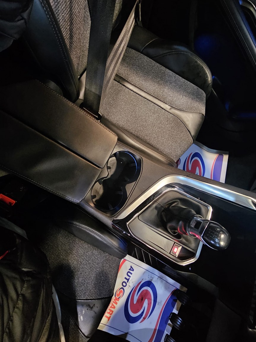 Used Peugeot 3008 2018 for sale - 77084263: Photo 15