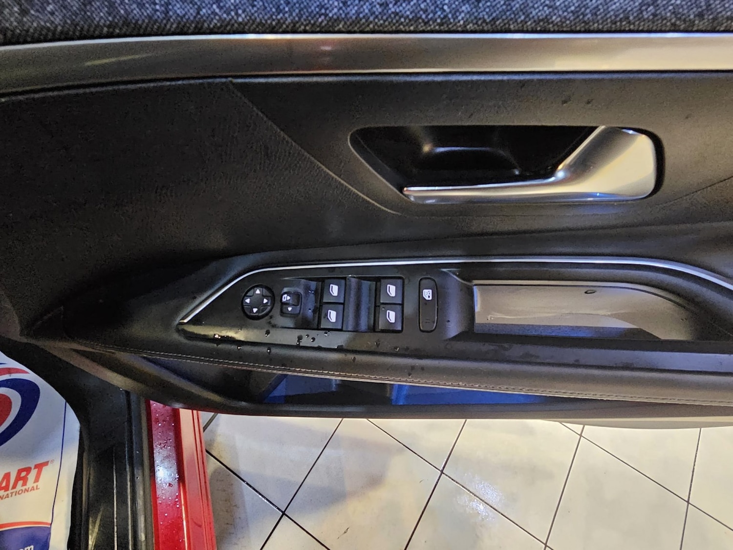 Used Peugeot 3008 2018 for sale - 77084263: Photo 18