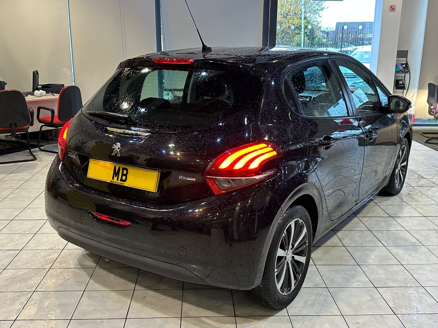 Used Peugeot 208 2016 for sale - 77668536: Photo 10