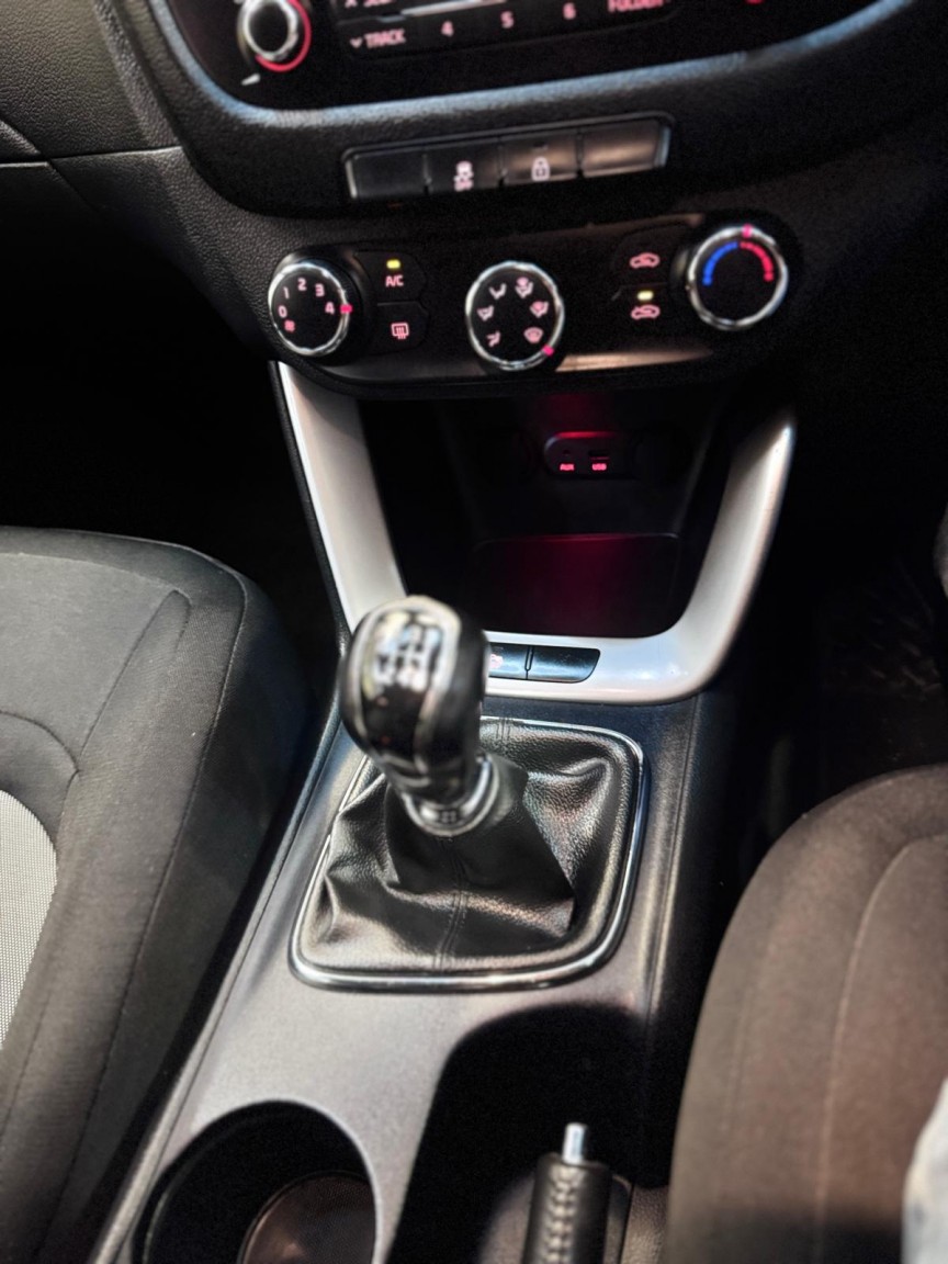 Used Kia Ceed 2015 for sale - 76877535: Photo 12