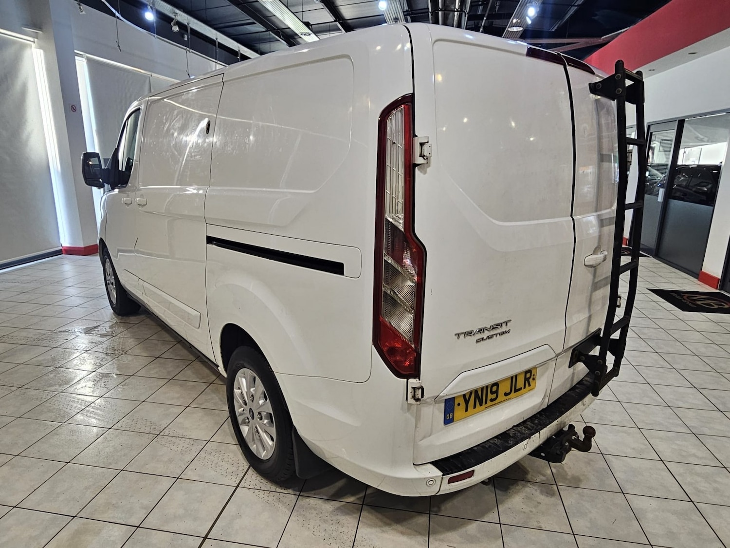 Used Ford Transit Custom 2019 for sale - 77189323: Photo 5