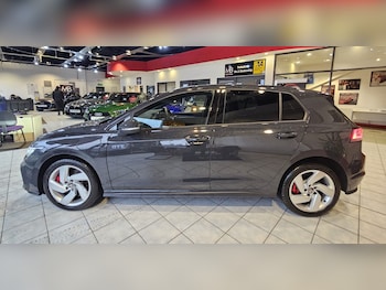 Used Volkswagen Golf 2025 for sale - 77385359: Photo