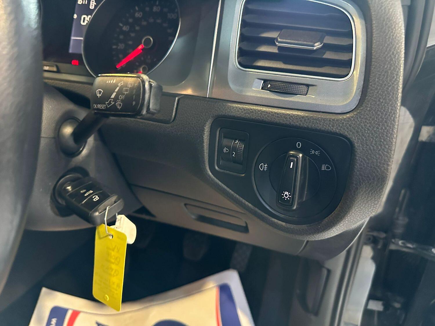 Used Volkswagen Golf 2014 for sale - 76178964: Photo 14