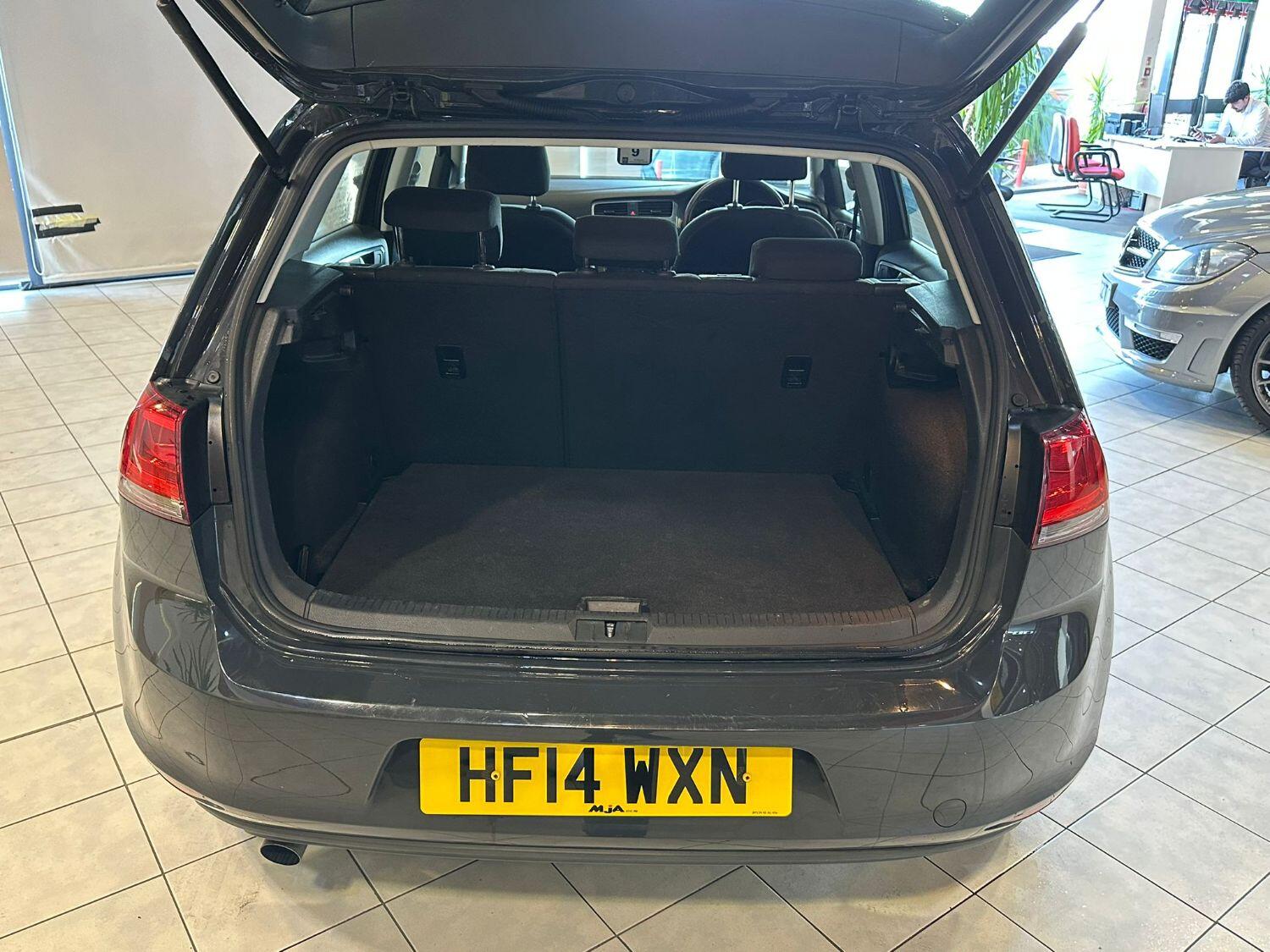 Used Volkswagen Golf 2014 for sale - 76178964: Photo 6