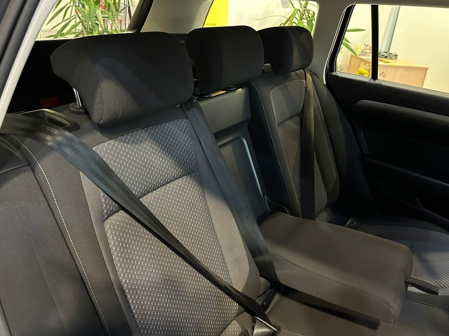 Used Volkswagen Passat 2017 for sale - 77610072: Photo 12