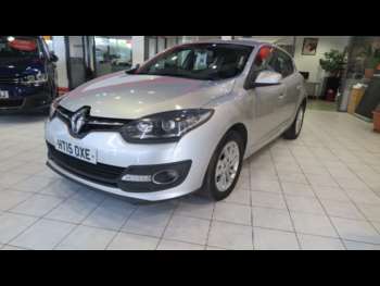 Used Renault Megane 2015 for sale - 74975221: Photo