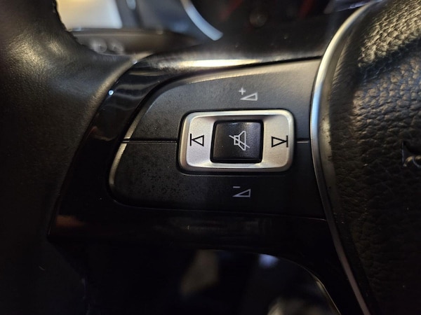 Used Volkswagen Passat 2017 for sale - 76273297: Photo 17