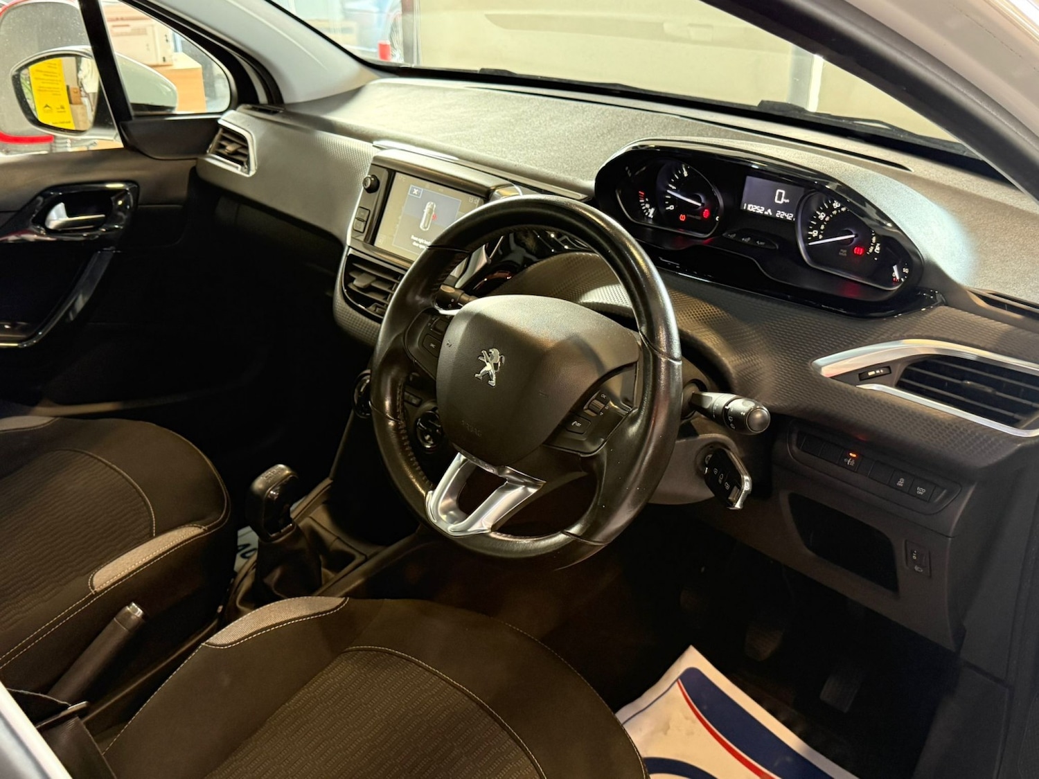 Used Peugeot 208 2016 for sale - 77662246: Photo 10