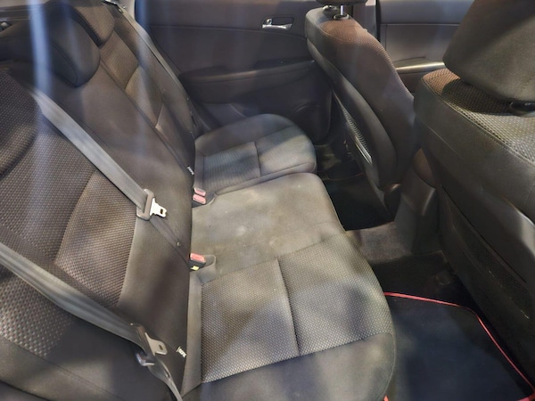 Used Hyundai i30 2009 for sale - 76268476: Photo 10