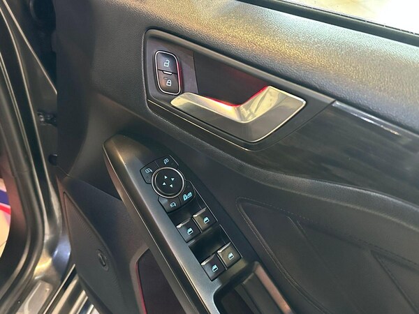 Used Ford Focus 2018 for sale - 76164568: Photo 21