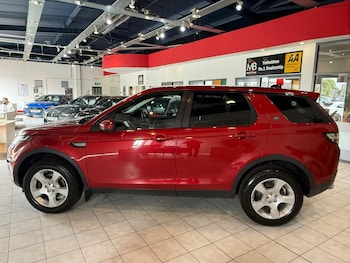 Used Land Rover Discovery Sport 2017 for sale - 78944750: Photo