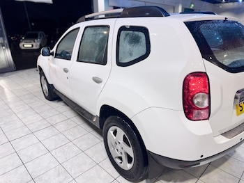 Used Dacia Duster 2013 for sale - 76877632: Photo