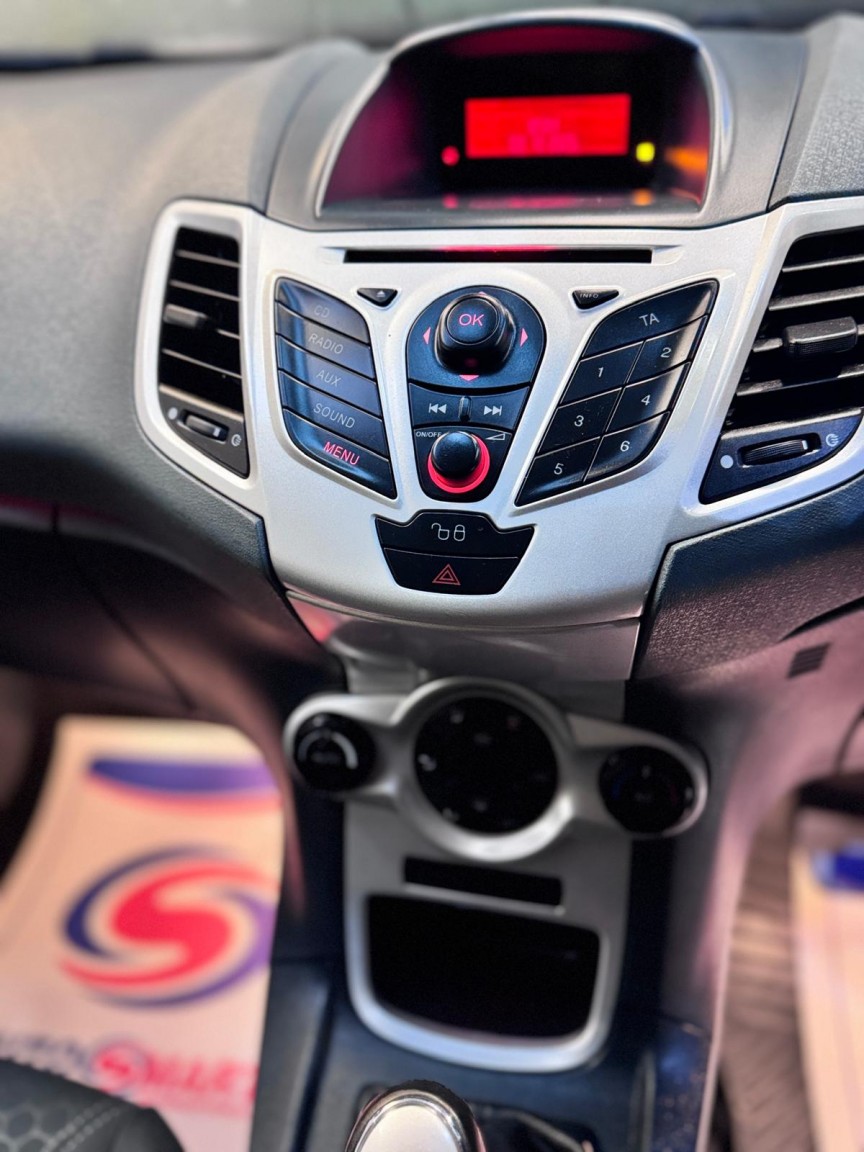 Used Ford Fiesta 2010 for sale - 77595234: Photo 13