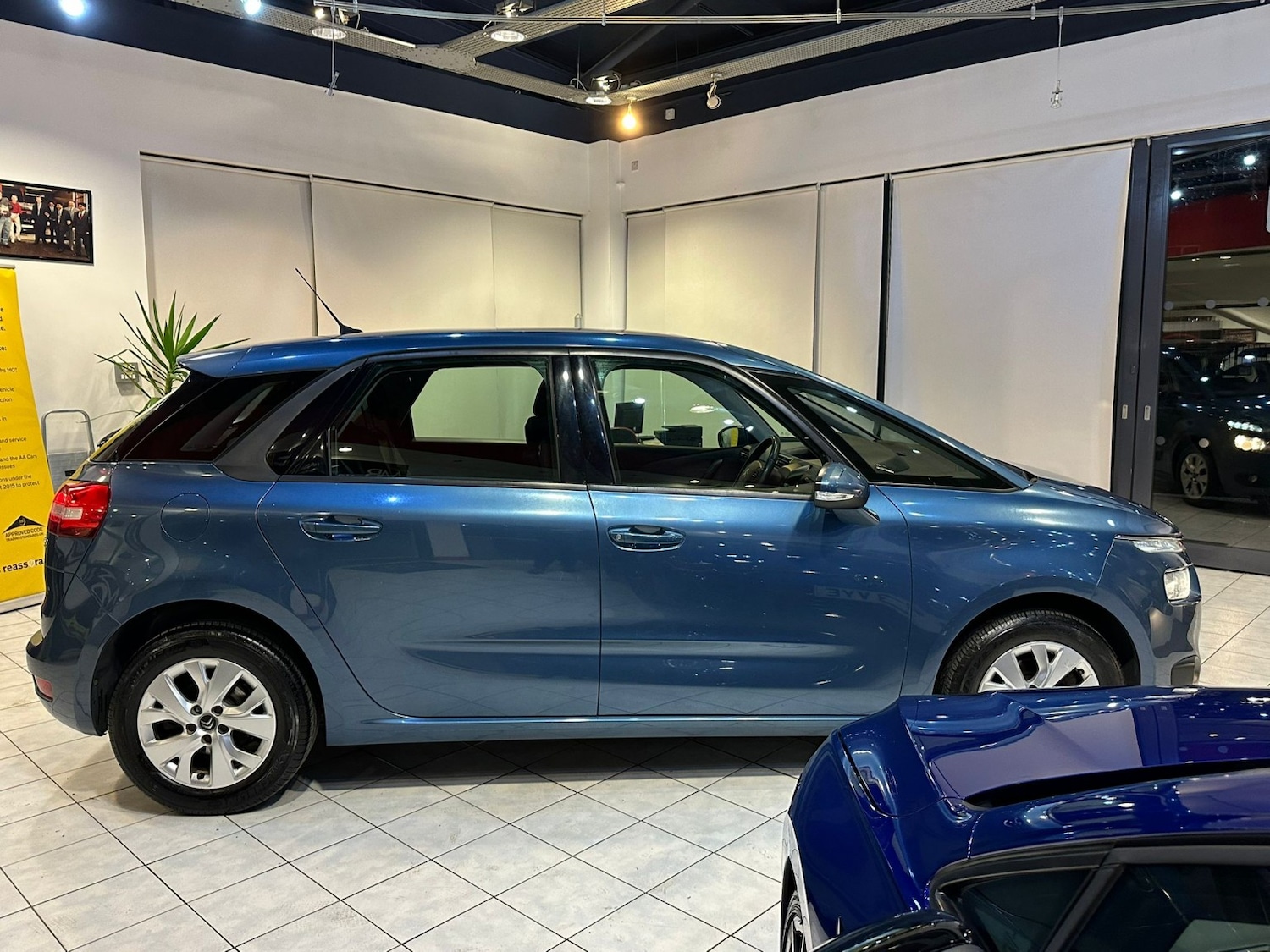 Used Citroen C4 Picasso 2015 for sale - 76618706: Photo 11