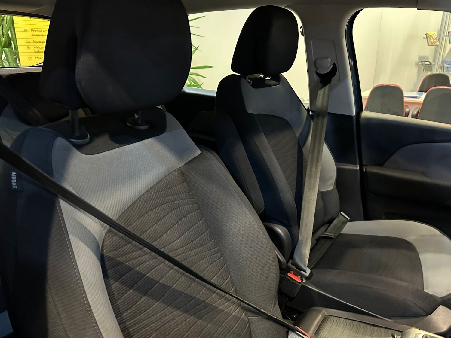 Used Citroen C4 Picasso 2015 for sale - 76618706: Photo 14