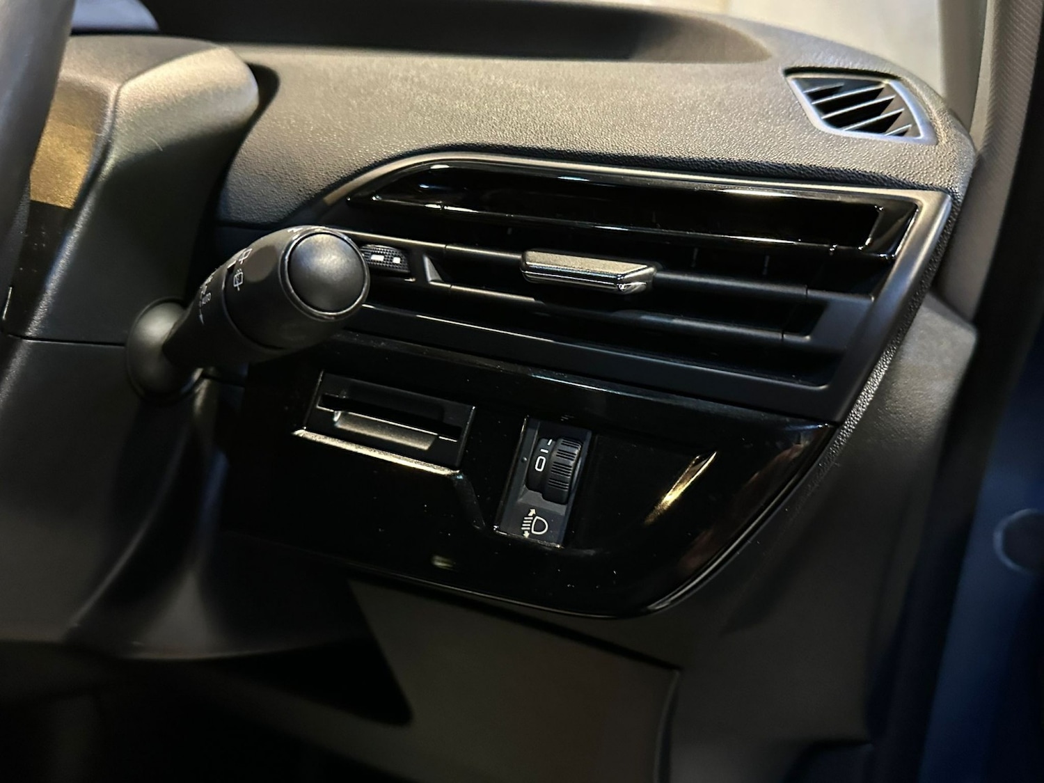 Used Citroen C4 Picasso 2015 for sale - 76618706: Photo 20