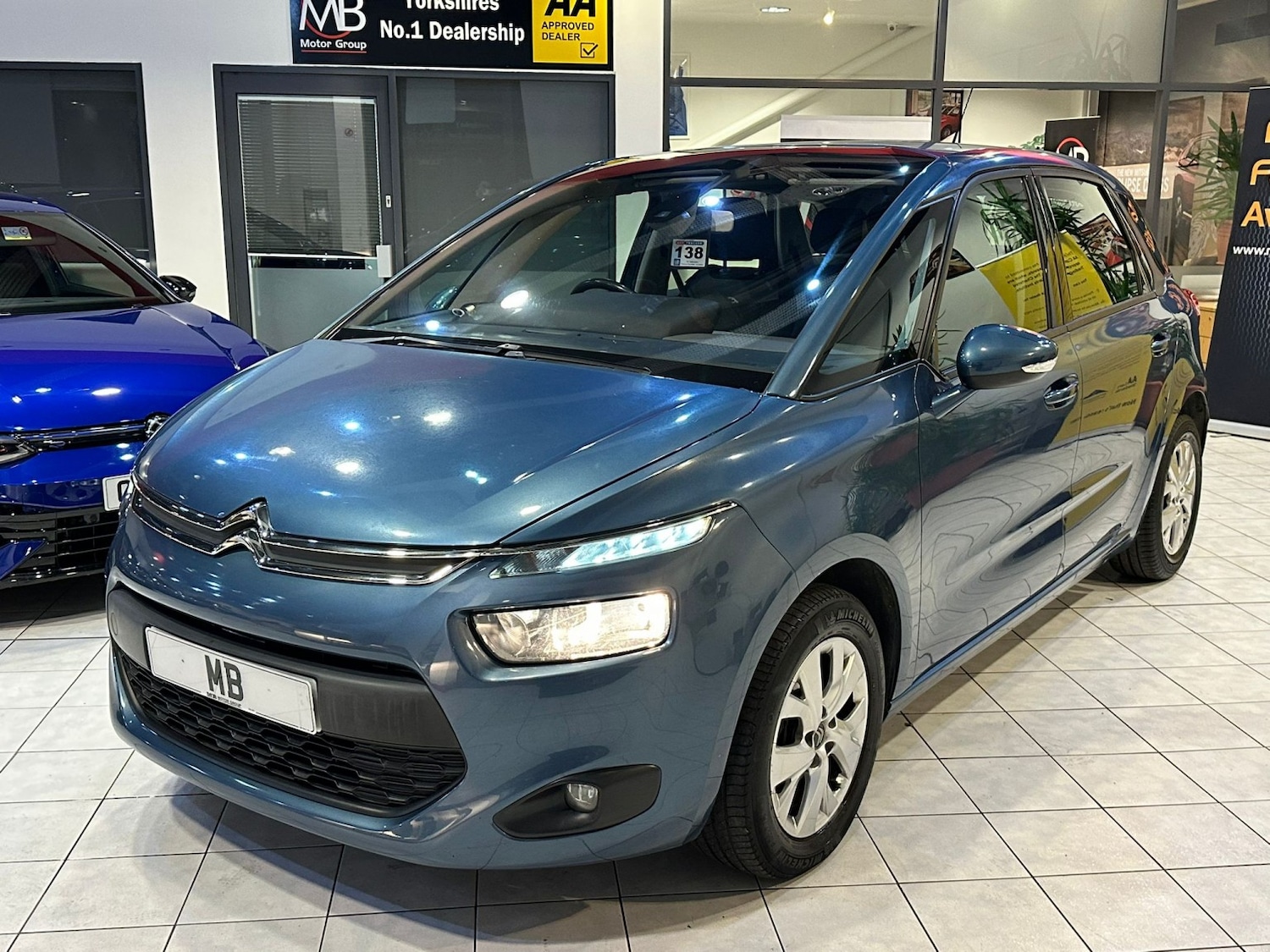 Used Citroen C4 Picasso 2015 for sale - 76618706: Photo 6