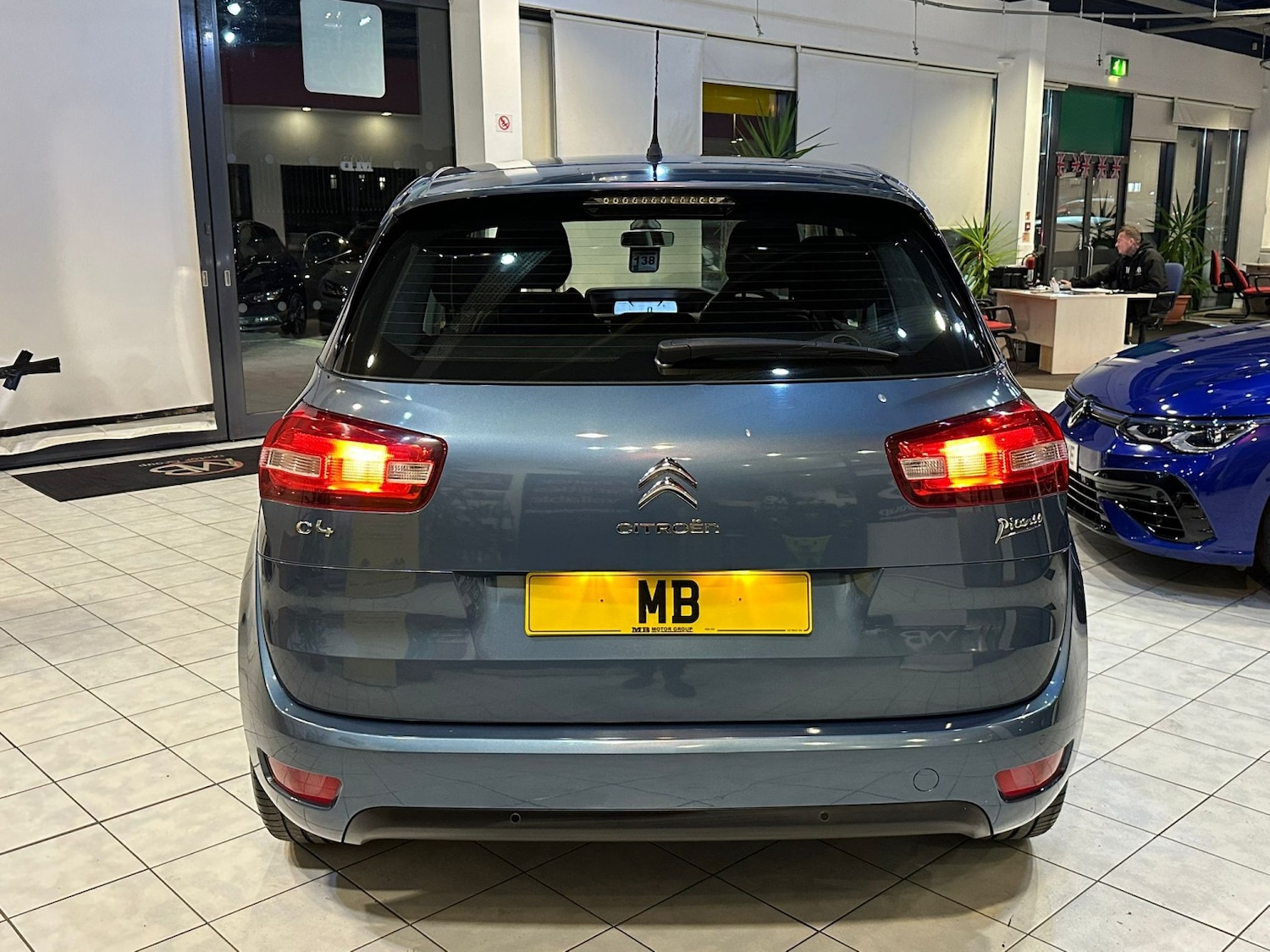 Used Citroen C4 Picasso 2015 for sale - 76618706: Photo 7