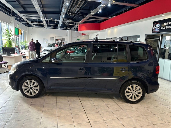 Used Volkswagen Touran 2011 for sale - 75418790: Photo 7