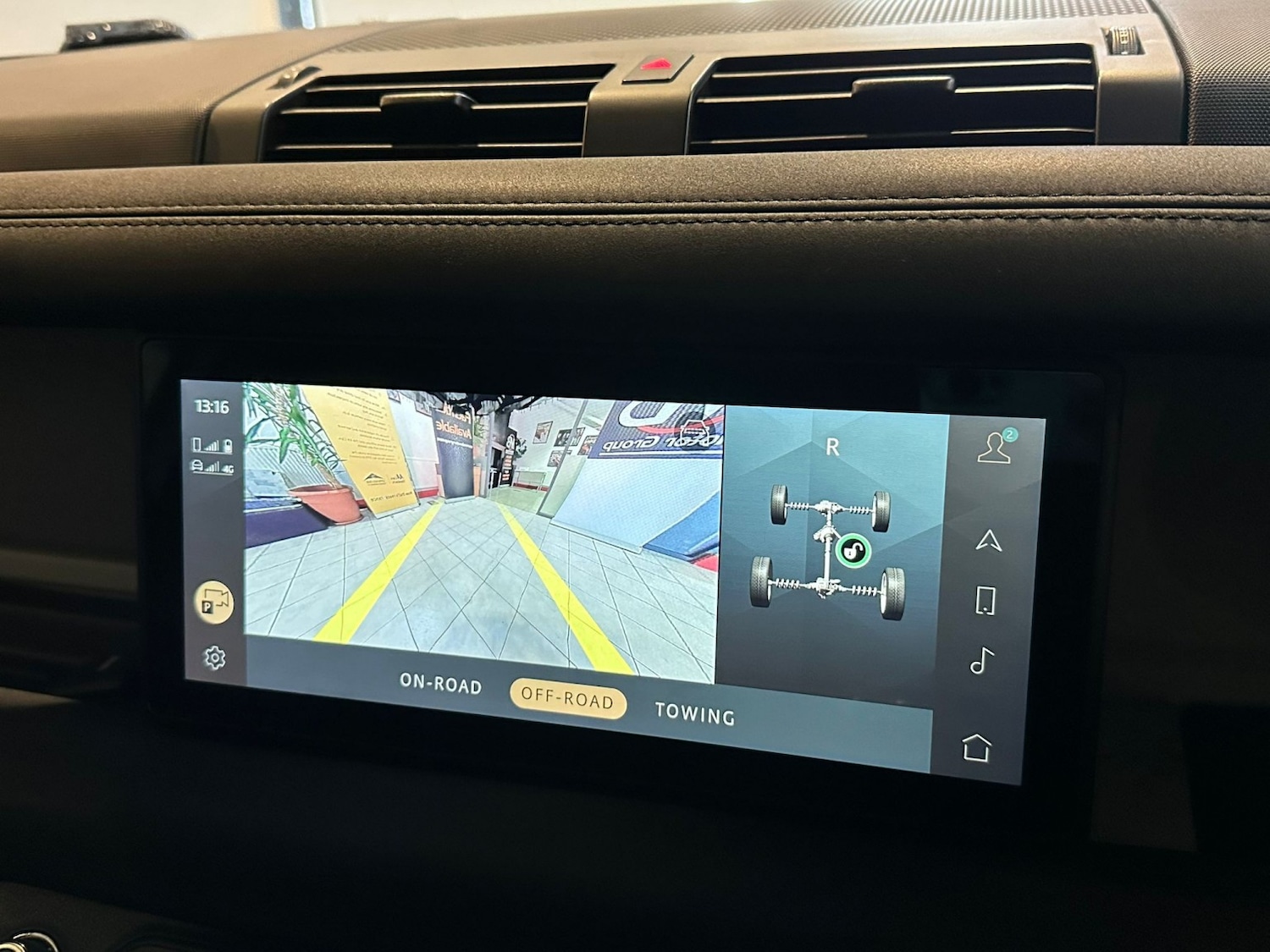 Used Land Rover Defender 2021 for sale - 77241876: Photo 33