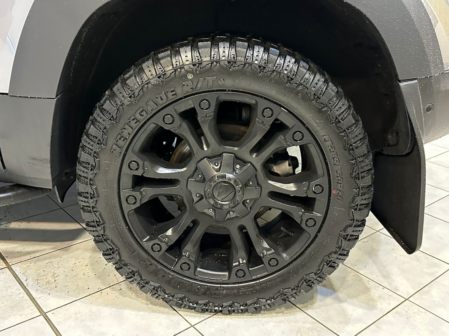 Used Land Rover Defender 2021 for sale - 77241876: Photo 42