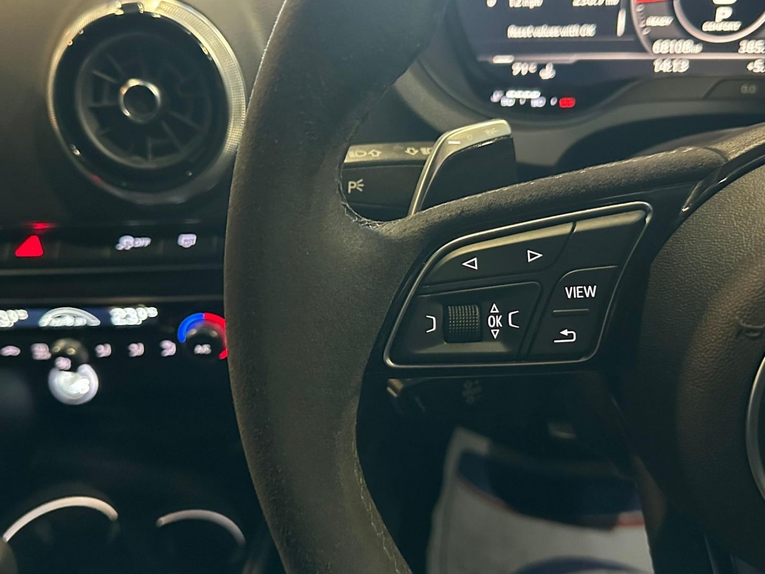 Used Audi RS3 2017 for sale - 77636998: Photo 29