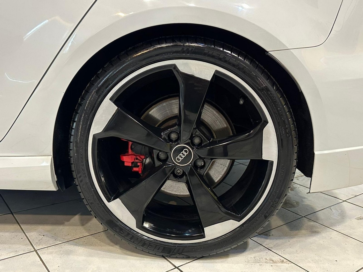 Used Audi RS3 2017 for sale - 77636998: Photo 35